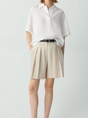 Theory Pleated High-Waist Bermuda Shorts
